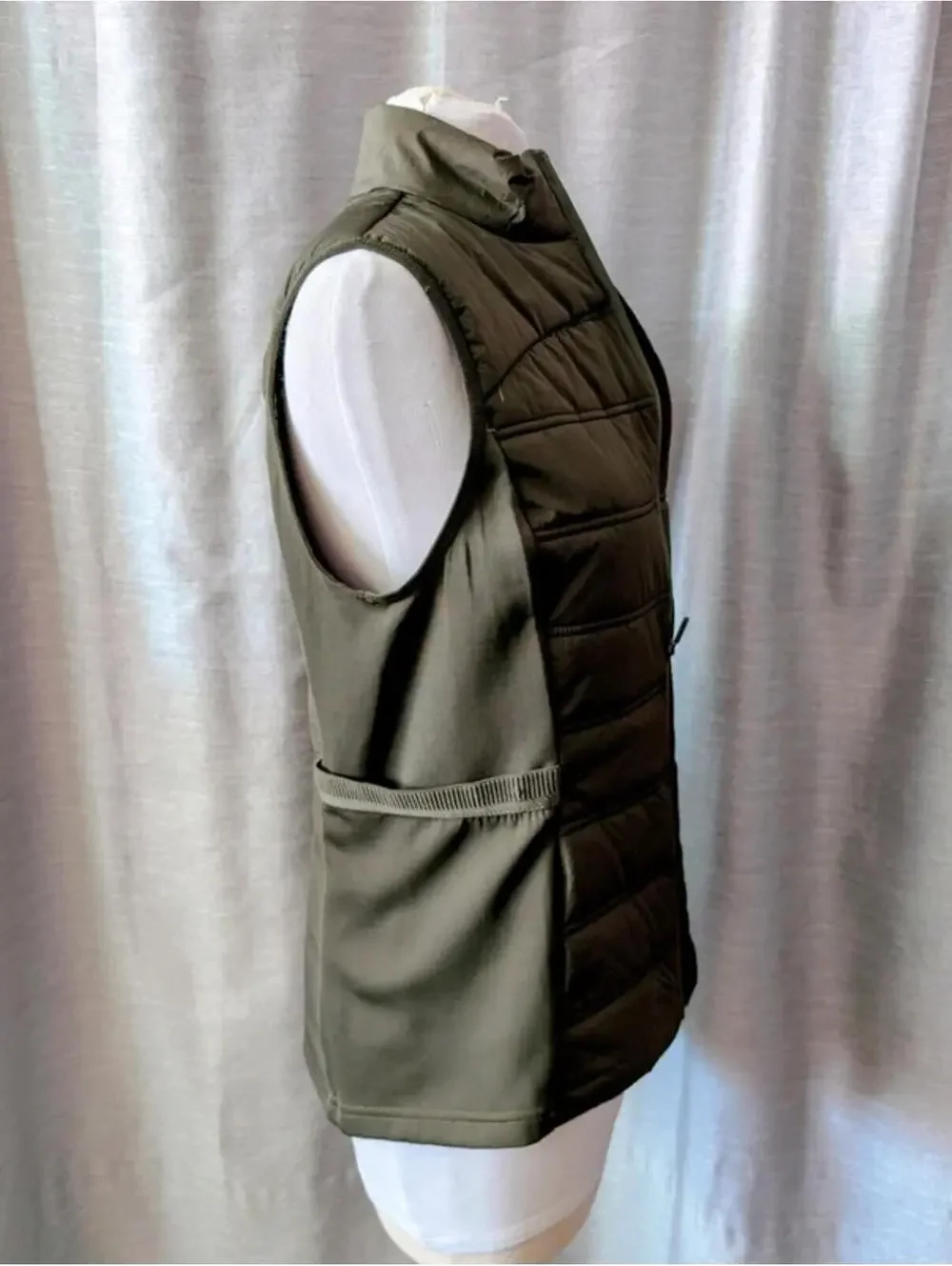 Dark Green Outdoors Quilted Puffer Stretch Vest M